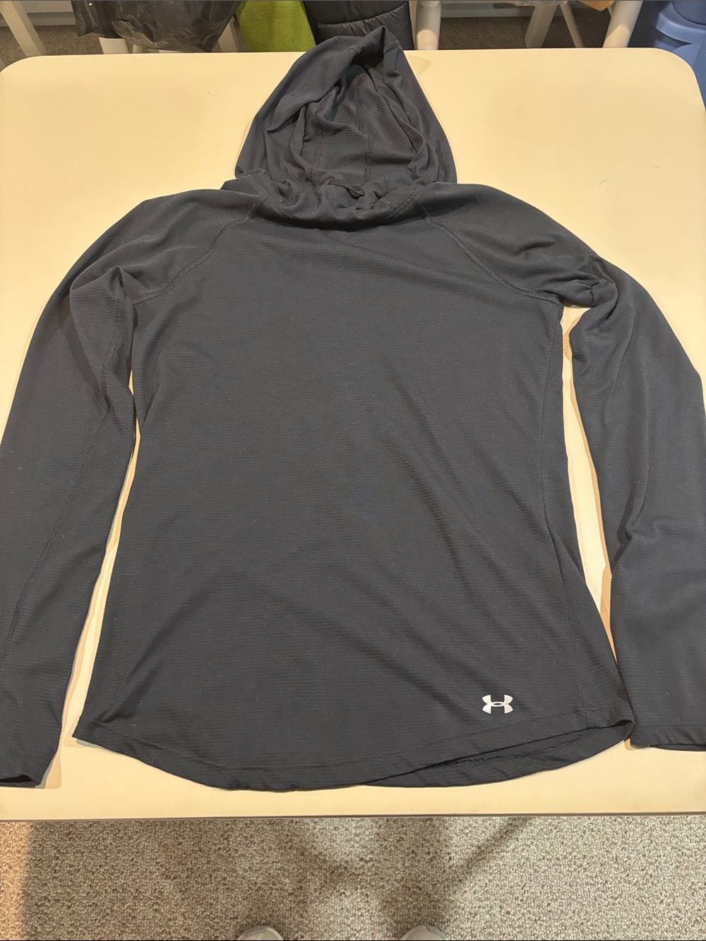 Under Armour Black Hooded Long Sleeve Runners Pullover Size Small
